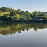 Вилла To Kincse Vendeghaz Kustanszeg