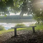 To Kincse Vendeghaz * Kustanszeg