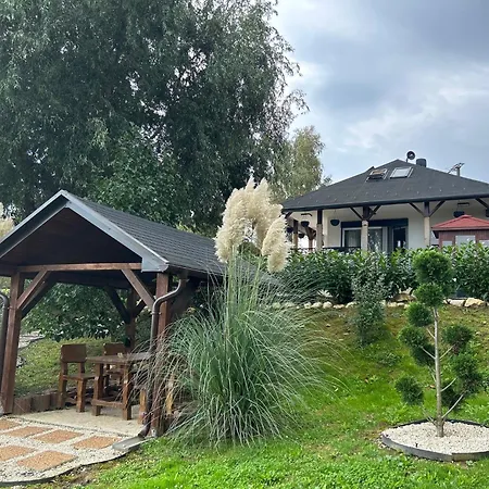 Villa To Kincse Vendeghaz Kustanszeg