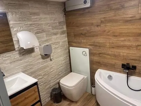 To Kincse Vendeghaz * Kustánszeg