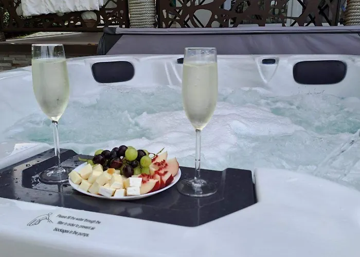 To Kincse Vendeghaz * Kustánszeg