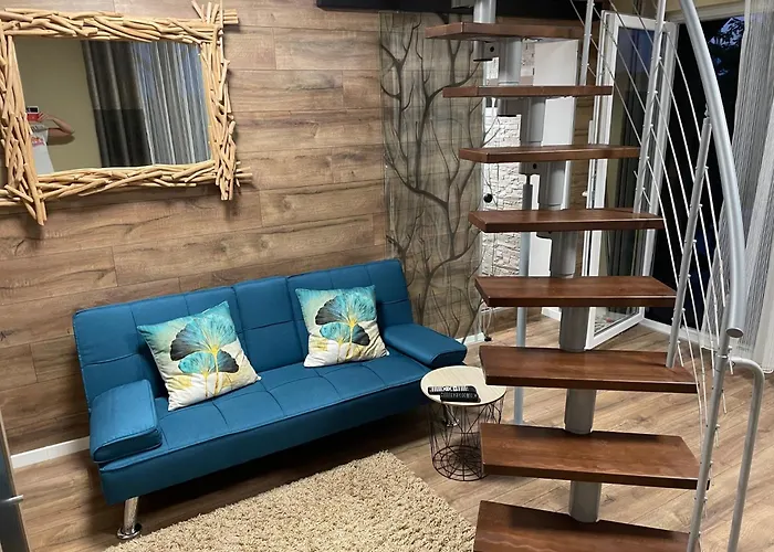 To Kincse Vendeghaz *